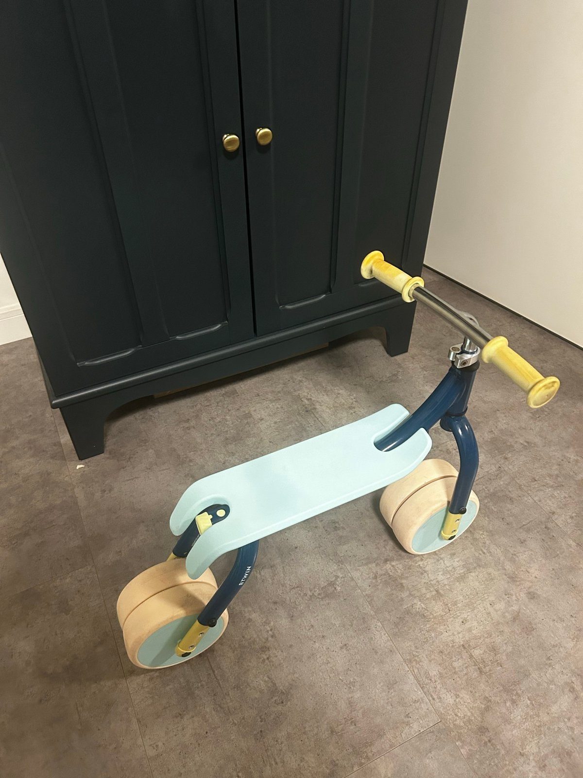 B'Twin loopfiets voor kinderen - Zo goed als nieuw, Fietsen en Brommers, Ophalen of Verzenden, Gebruikt, Minder dan 16 inch