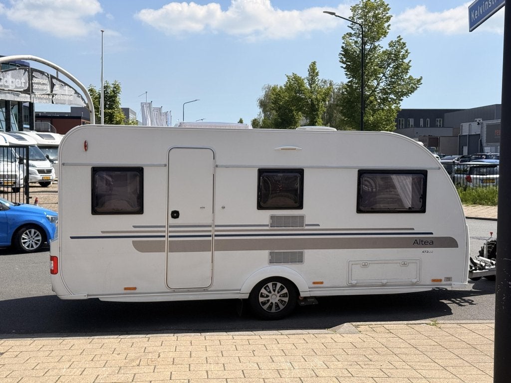 Adria Altea 472 LU met truma mover en fietsendrager, Schokbreker, Bedrijf, Treinzit, Adria