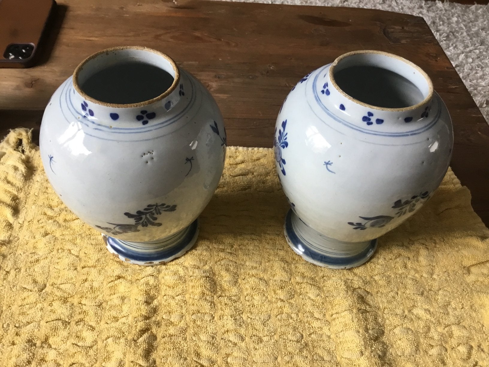 2 antiek 18e eeuwse delftsblauwe vazen, Ophalen of Verzenden