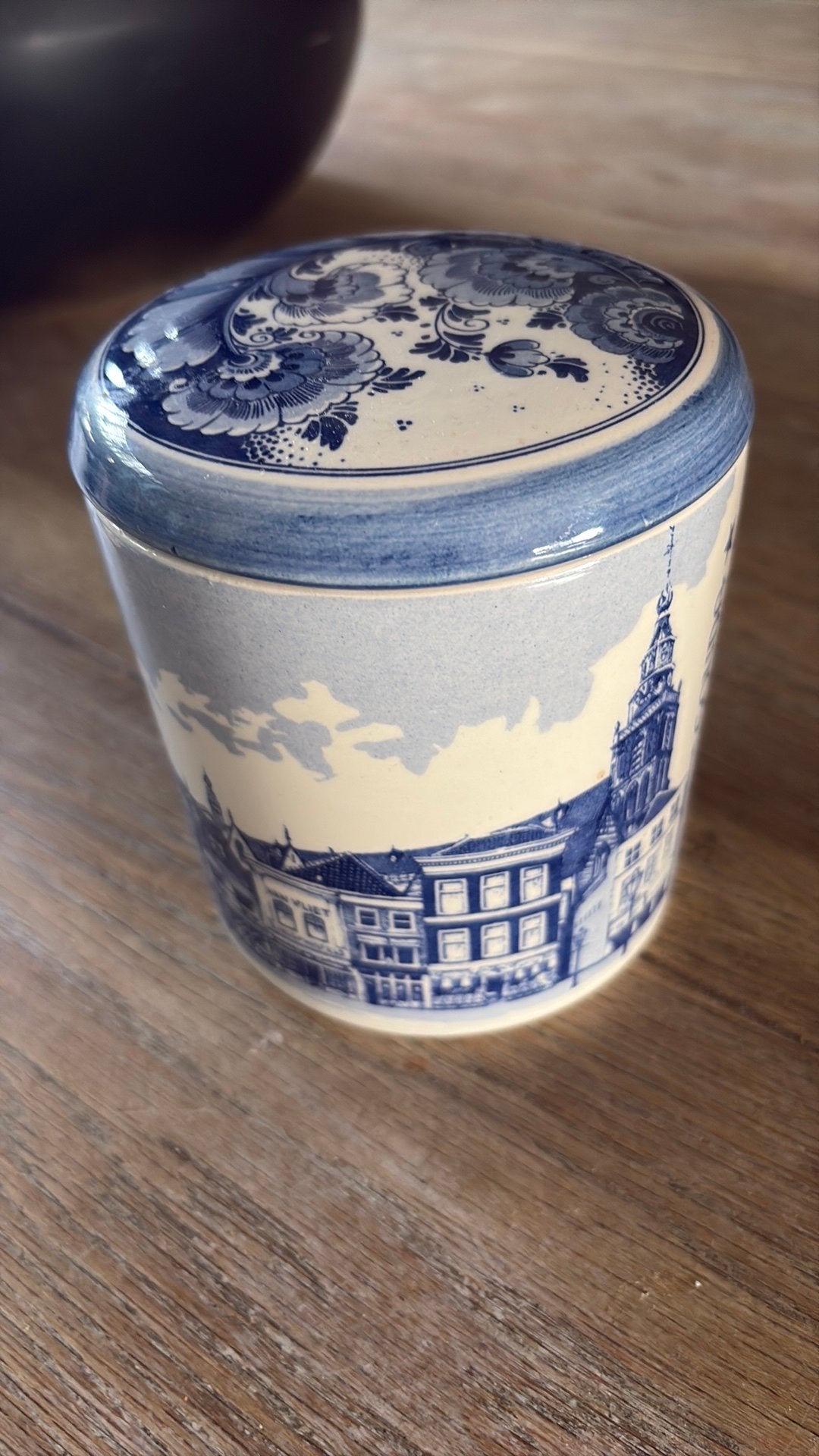 Delfts Blauwe pot, Ophalen of Verzenden, Zo goed als nieuw, Overige materialen, Pot, Bus of Blik