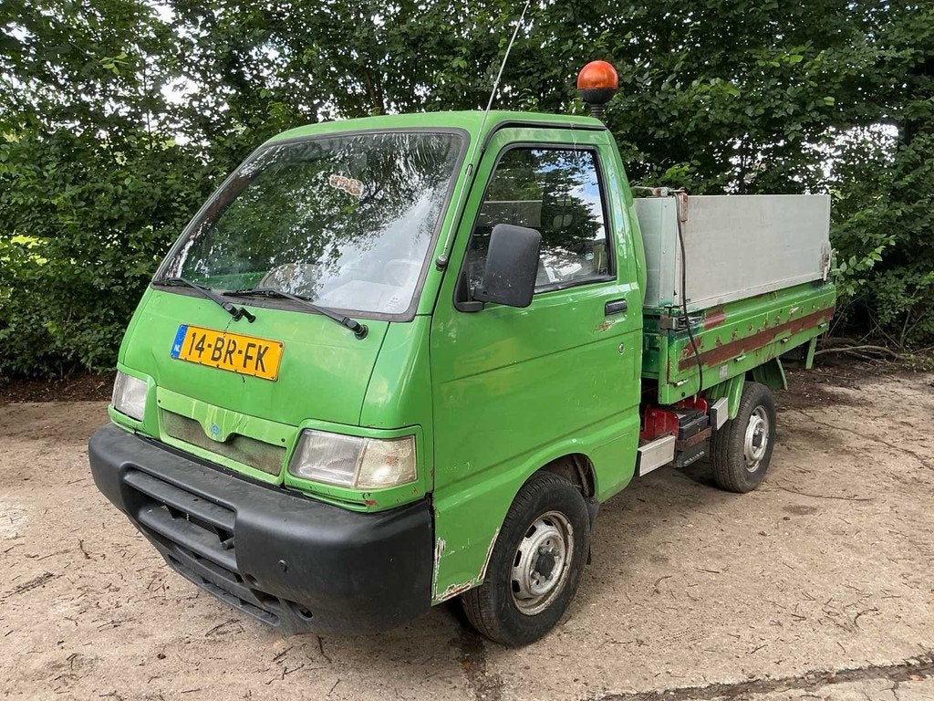 2004 Piaggio Porter 1.4 D Kipper Bedrijfswagen, Auto's, Vrachtwagens, Overige merken, Achterwielaandrijving, Origineel Nederlands