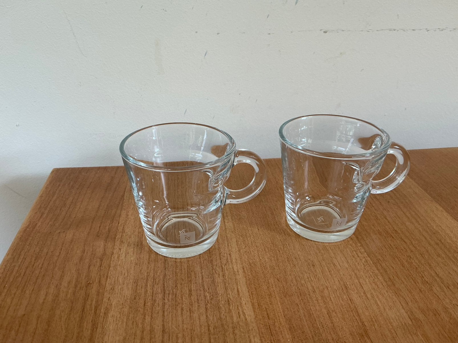 2 Nespresso View glazen kopjes voor espresso - geen schotels, Ophalen of Verzenden, Overige stijlen, Kop(pen) en/of Schotel(s)