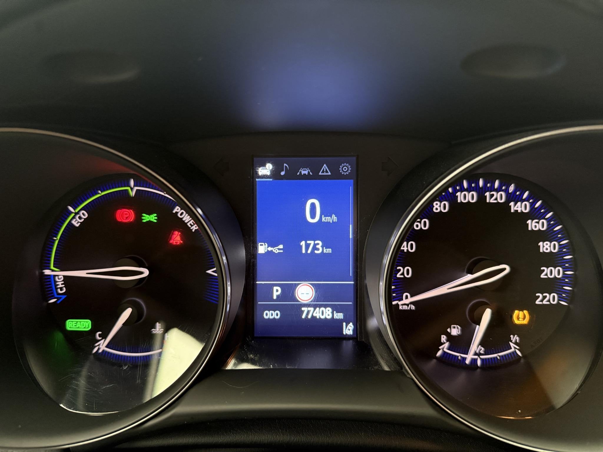 Toyota C-HR 1.8 Hybrid Business Plus, Auto's, Toyota, Stof, Euro 6, 4 cilinders, Blauw