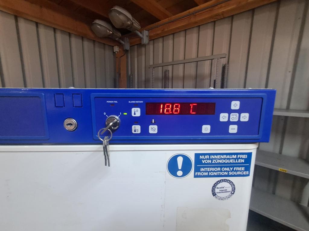 Dometic ML285 Koelkast - Batterij moet opgeladen worden, Witgoed en Apparatuur, Koelkasten en IJskasten, Gebruikt, 200 liter of meer