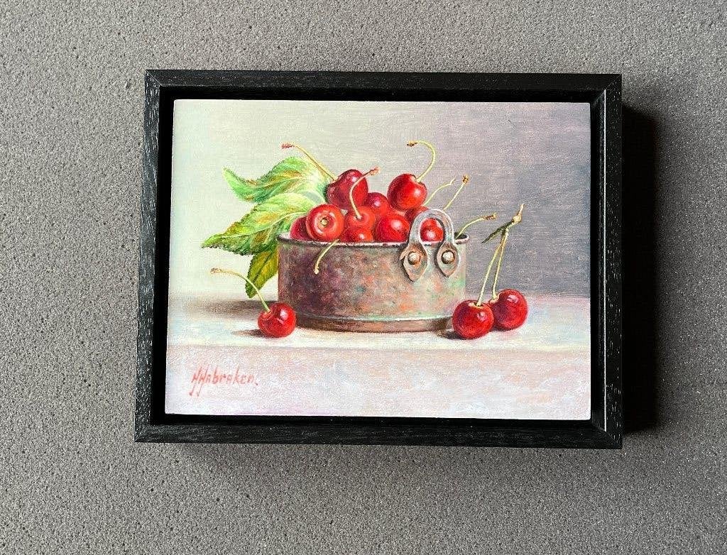 Kersen in een oude pan en op tafel. Hans Habraken., Paneel, Realistisch, Stilleven, Ophalen of Verzenden