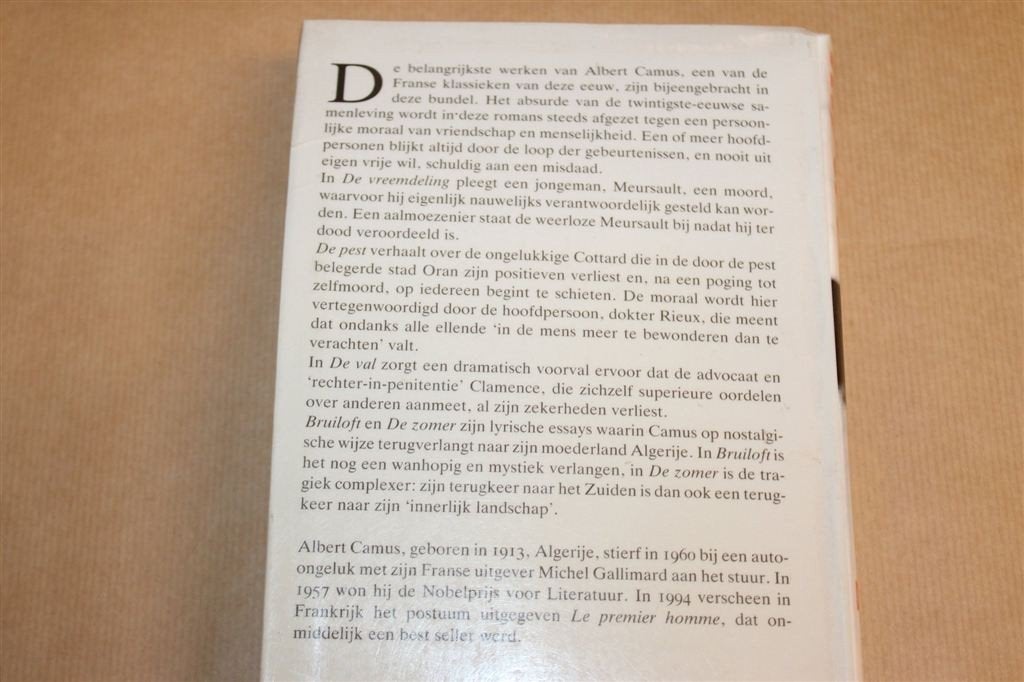 Camus — Verzameld Literair Werk in 1 Band, 1994, Ophalen of Verzenden, Gelezen