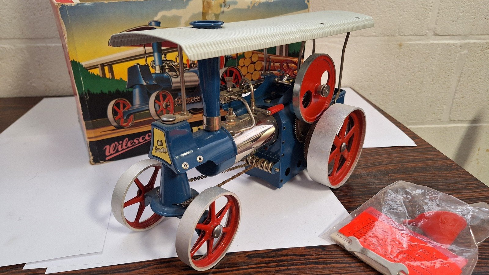 Wilesco D36 Stoomtractor - Vintage Model met Originele Doos, Overige merken, Gebruikt, Ophalen of Verzenden, Groter dan 1:32