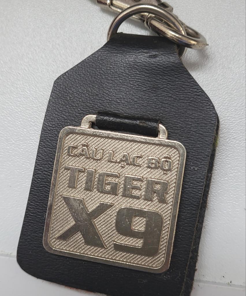 Sleutelhanger Tiger X9 - Uniek en stijlvol accessoire, Ophalen of Verzenden, Gebruikt, Overige typen