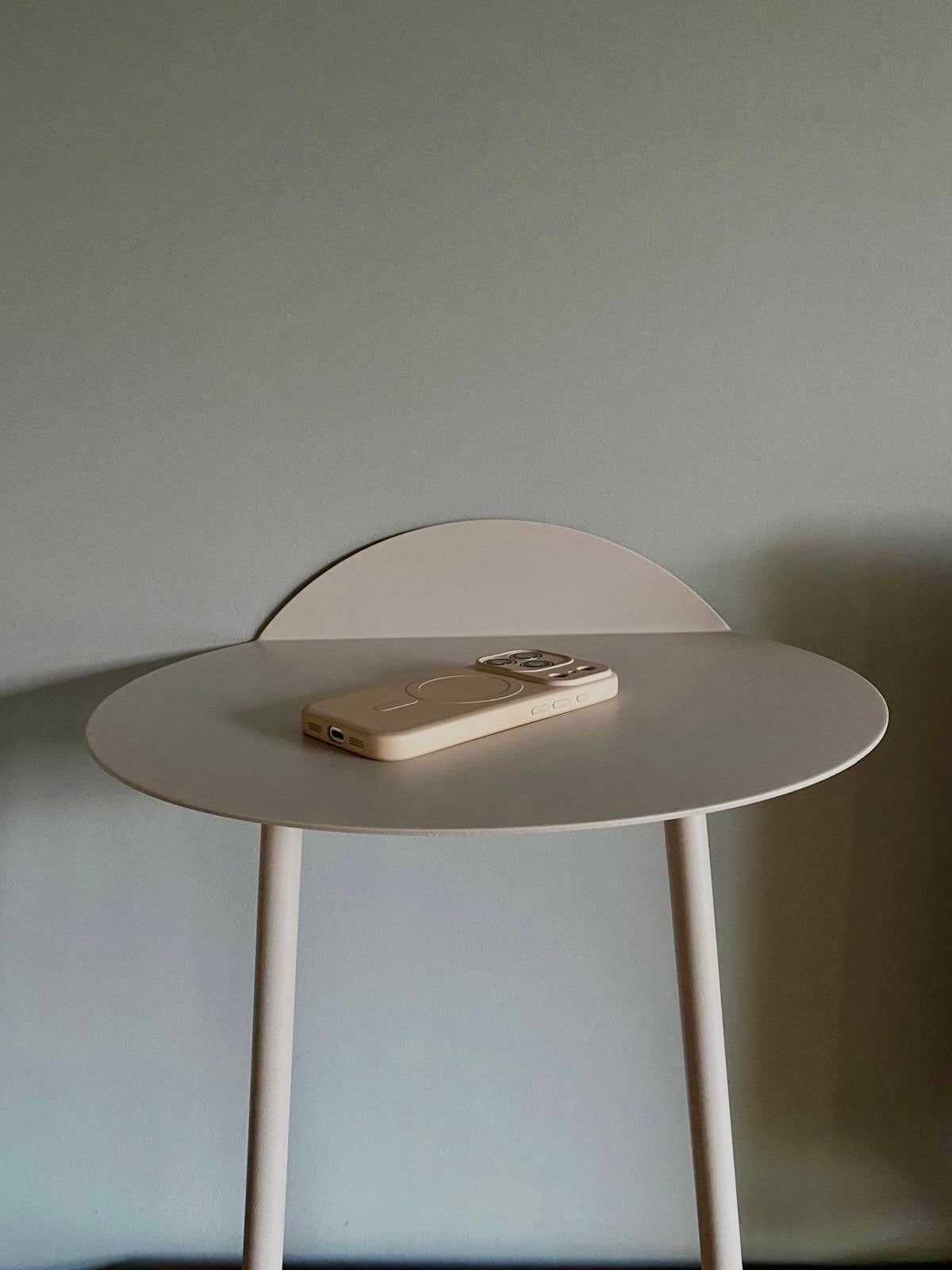 Menu (nu Audo Copenhagen) Yeh Wall Table - Zacht Roze, Huis en Inrichting, 45 tot 60 cm, Minder dan 55 cm, Metaal of Aluminium