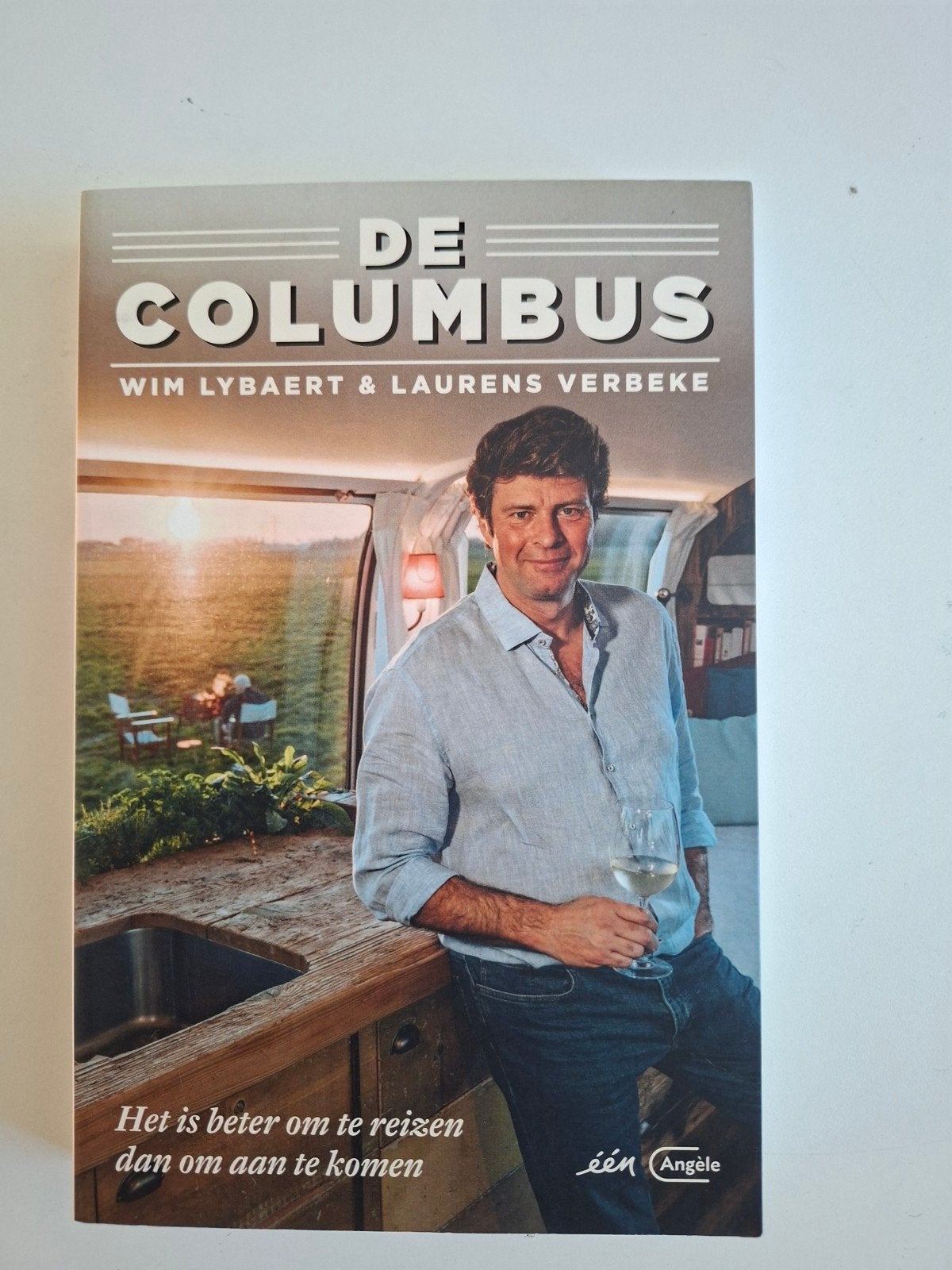 De Columbus - Wim Lybaert & Laurens Verbeke, Boeken, Overige merken, Ophalen of Verzenden, Zo goed als nieuw, Reisgids of -boek