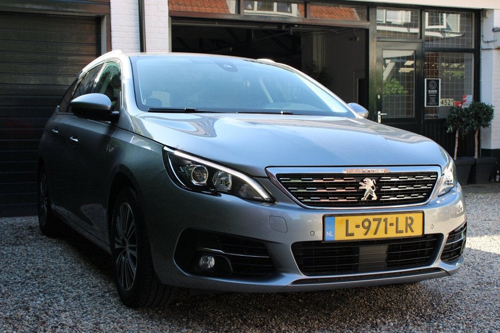 Peugeot 308 SW 1.2 PureTech Blue Lease Premium, Voorwielaandrijving, Gebruikt, Euro 6, 1199 cc