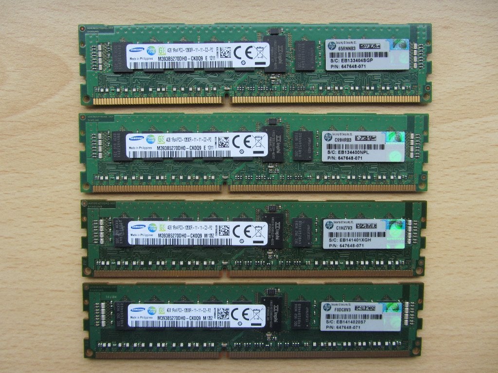 4x Samsung 4GB PC3-12800 DDR3-1600MHz ECC Registered CL11, Server, DDR3, Ophalen of Verzenden, 4 GB