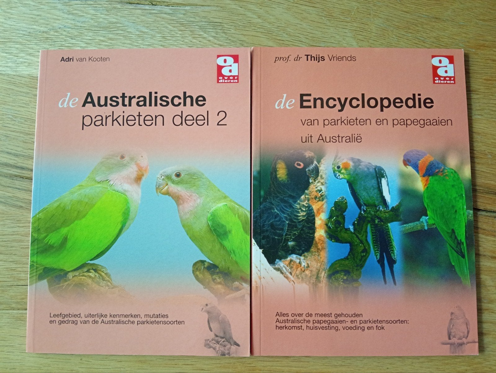 Boeken over Australische parkieten en papegaaien, Ophalen of Verzenden, Zo goed als nieuw, Vogels, Adri van Kooten, Thijs Vriends