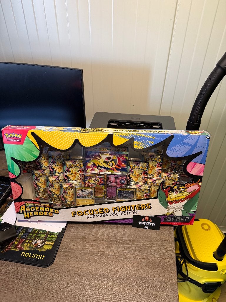 Foto 4 van Pokemon sealed partij verkoop packs kaarten etb boosterbox