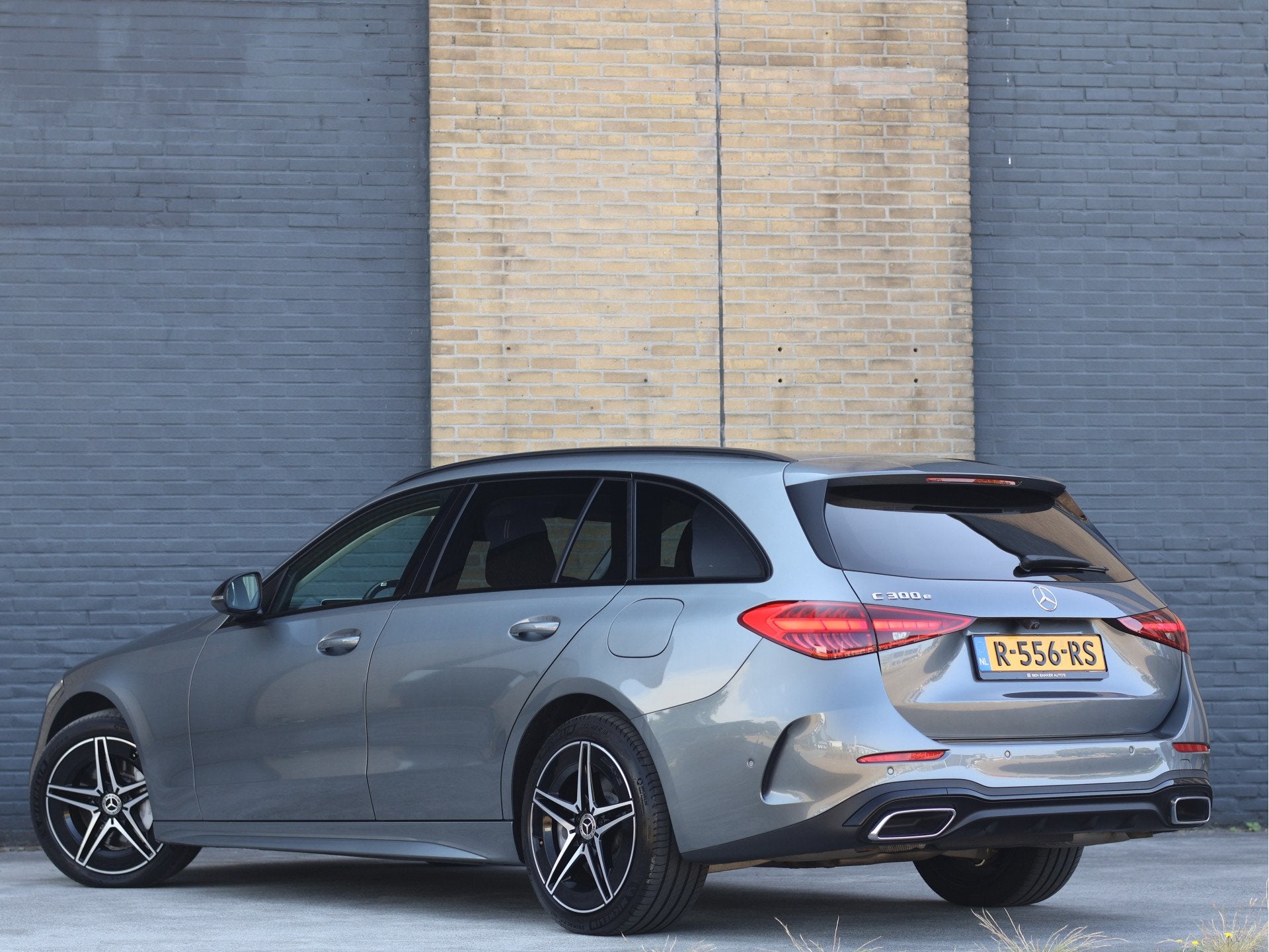Mercedes-Benz C-Klasse Estate 300 e AMG Line Night Pack | Di, Automaat, Dealer onderhouden, Achterwielaandrijving, 4 cilinders