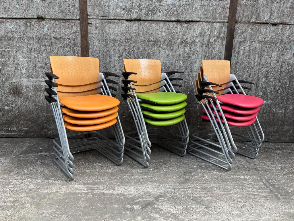 Viasit Impulse Sledestoel | Bezoekersstoel Vergaderstoel 12x, Ophalen of Verzenden, Gebruikt, Hout, Vijf, Zes of meer stoelen