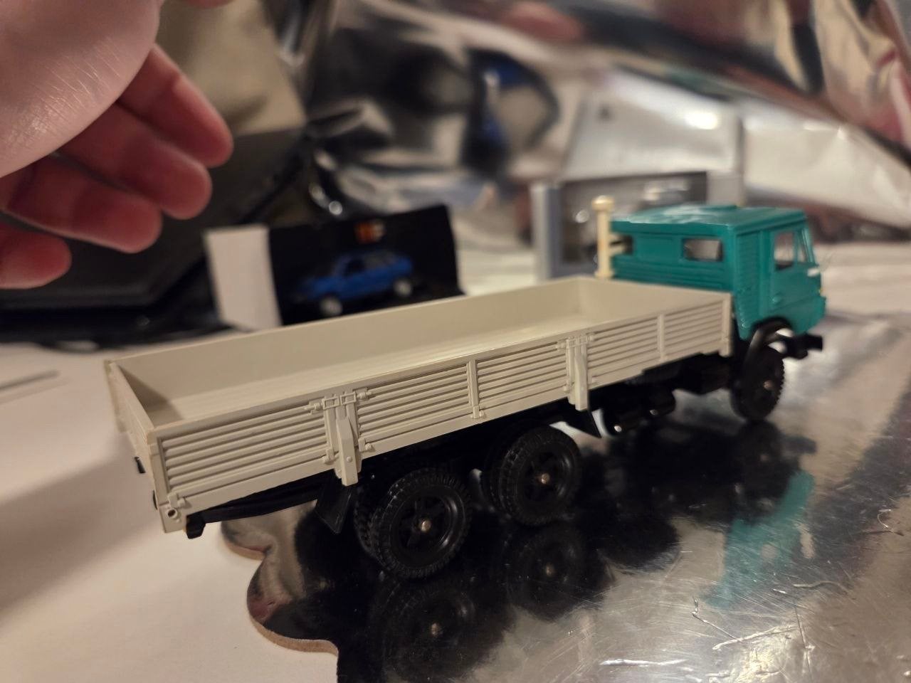 Kamaz 5320 Modelvrachtwagen 1:43 - Made in USSR, Overige merken, 1:32 tot 1:50, Ophalen of Verzenden, Zo goed als nieuw