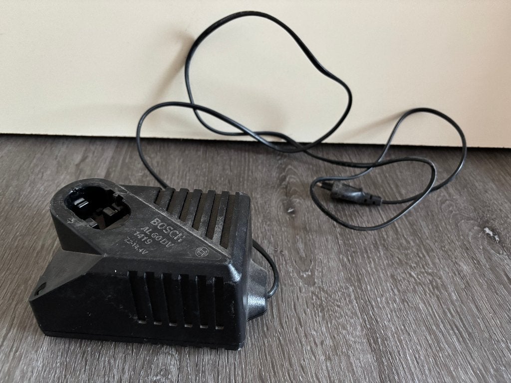 Bosch acculader AL60DV 1419 voor accu's van 7,2 - 14,4V, Ophalen of Verzenden, Gebruikt