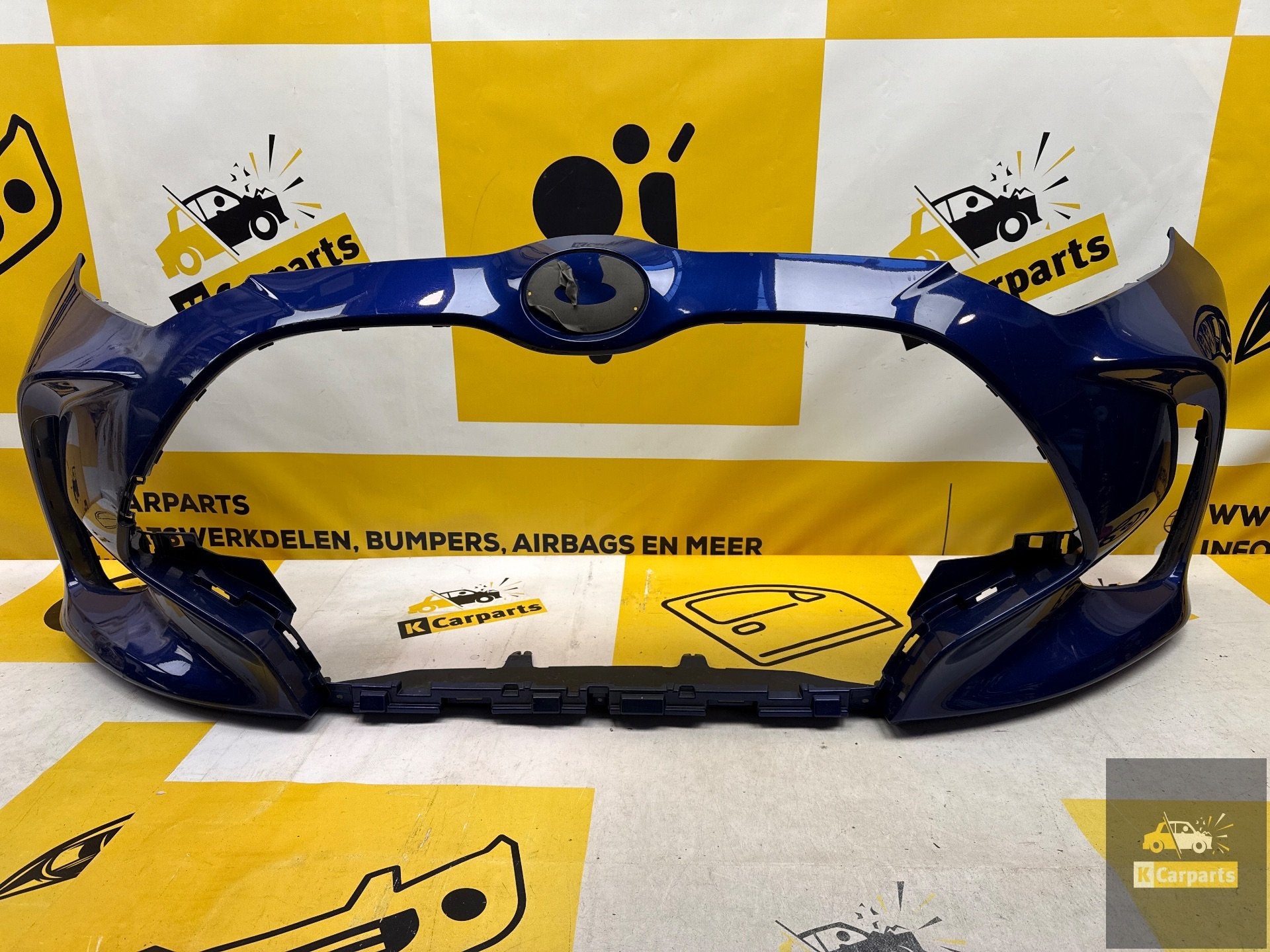 Bumper Toyota Yaris Voorbumper 52119-K0050 2019-Heden, Info@toyota.co.jp, Gebruikt, Voor, Toyota Motor Corporation