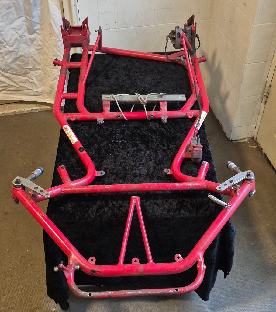 DAP retro kart frame, achteras en 125cc rotax blok + stuur, Ophalen, Gebruikt, Kart