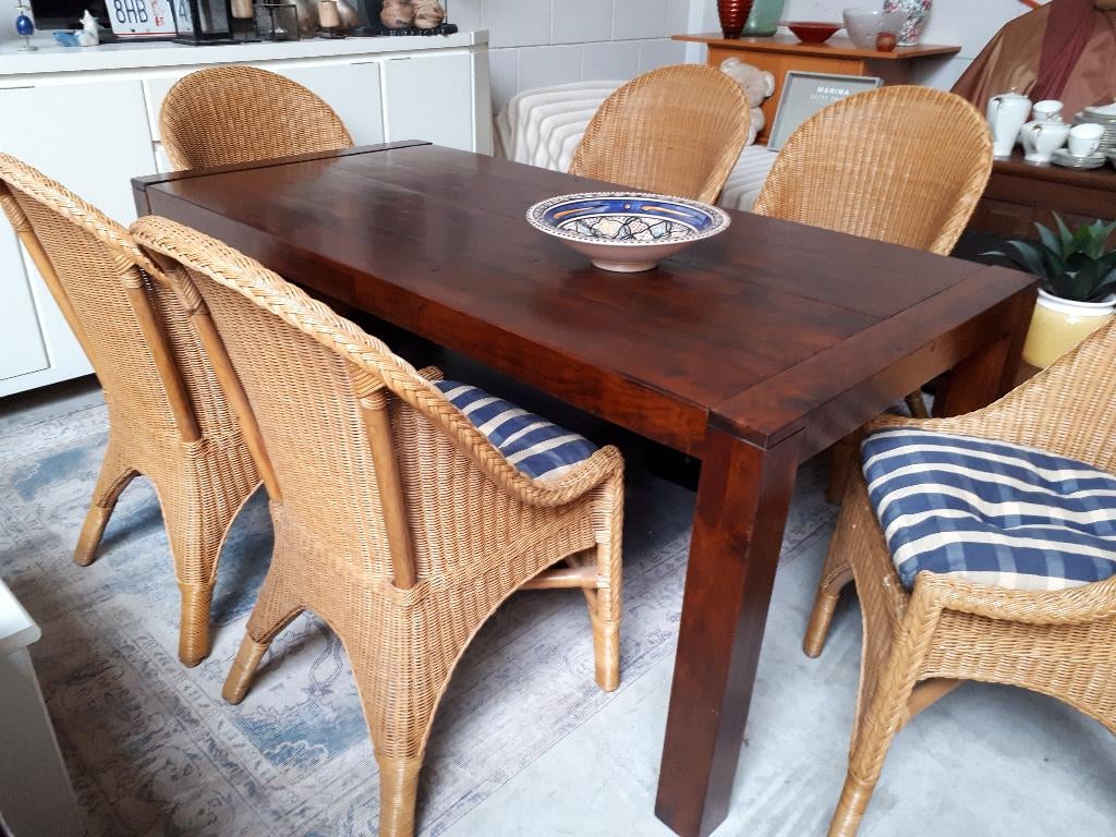 Een hele mooie gave stoere lange houten tafel, Ophalen, Kersenhout, Strak en stoer, 50 tot 100 cm