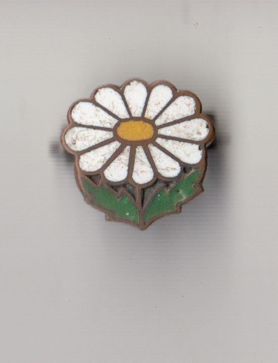 Margriet 1943 Koopvaardij Engeland Stil Verzet broche, Verzamelen, Niet vindbaar, Niet vindbaar, Nederland, Embleem of Badge