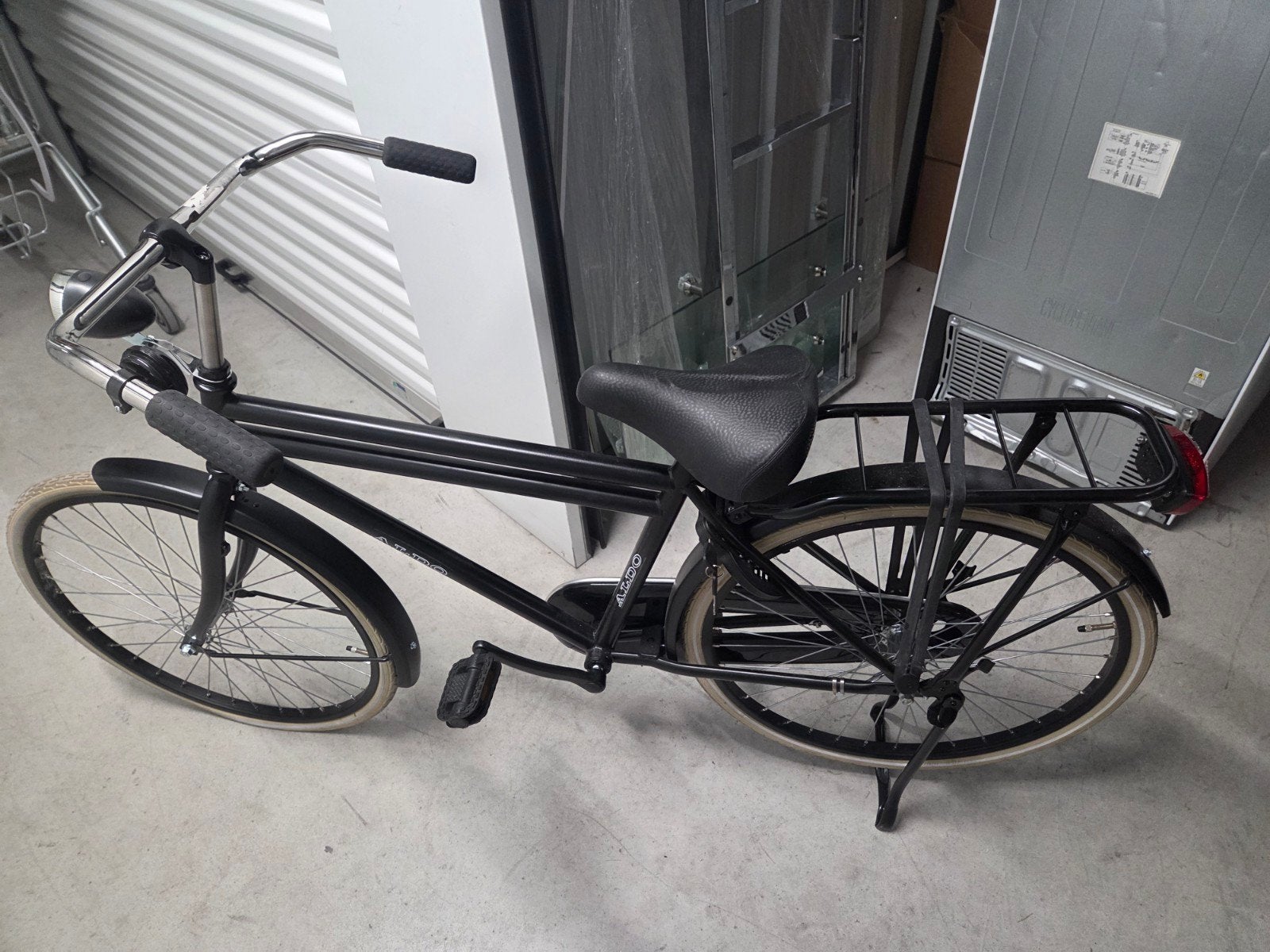 Zwarte Aldo Stadsfiets met Bagagedrager en Verlichting, Fietsen en Brommers, Fietsen | Dames | Damesfietsen, 53 tot 56 cm, Velgrem
