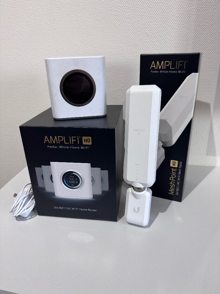 Ubiquiti AmpliFi HD Mesh WiFi – Router + MeshPoint, Ophalen of Verzenden, Zo goed als nieuw, Router