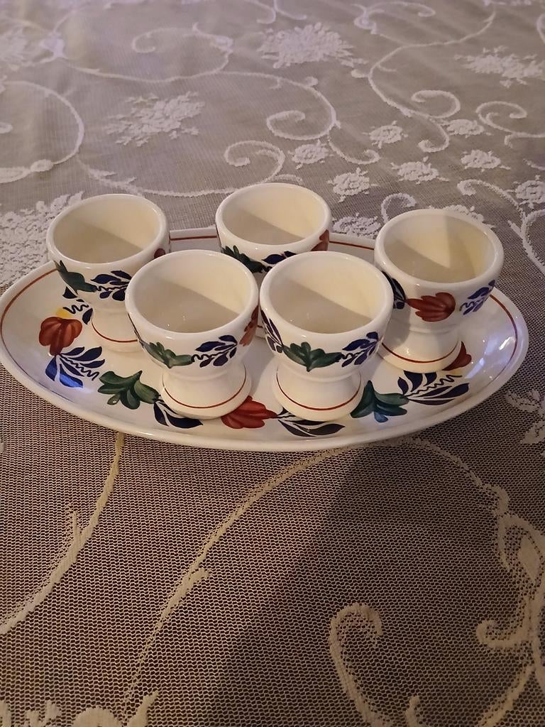 Boerenbont Boch eierdopjes op schaaltje, Ophalen of Verzenden