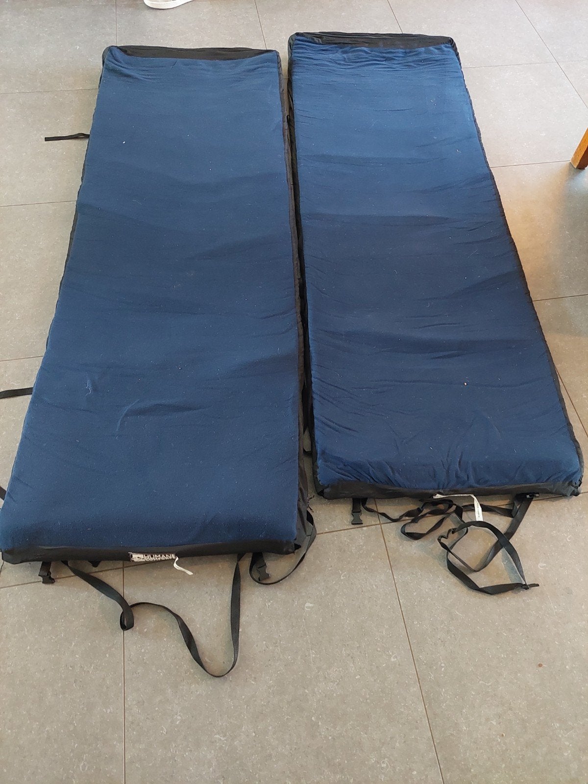 Human Comfort hoezen voor self inflatable matjes, Ophalen, Gebruikt