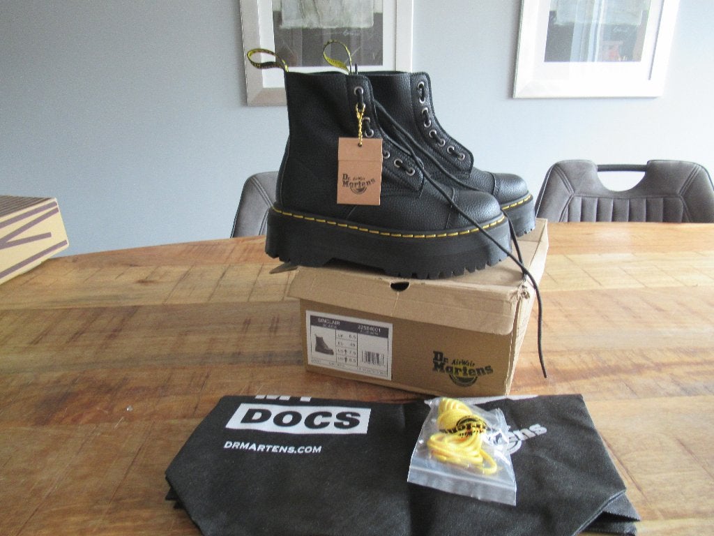 Nieuw Dr. Martens sinclair black platform boots maat 40, Zwart, Lage of Enkellaarzen, Nieuw, Ophalen of Verzenden