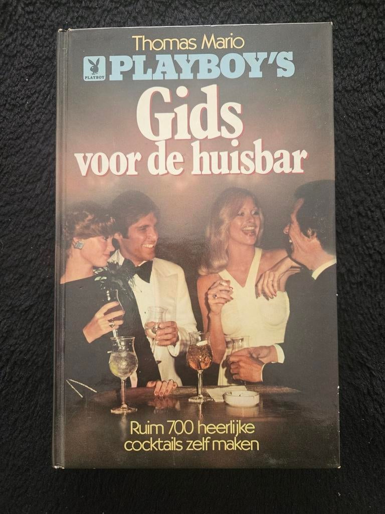 Playboy's Gids voor de huisbar - 700 Heerlijke Cocktails, Boeken, Kookboeken, Ophalen of Verzenden, Gelezen, Overige typen