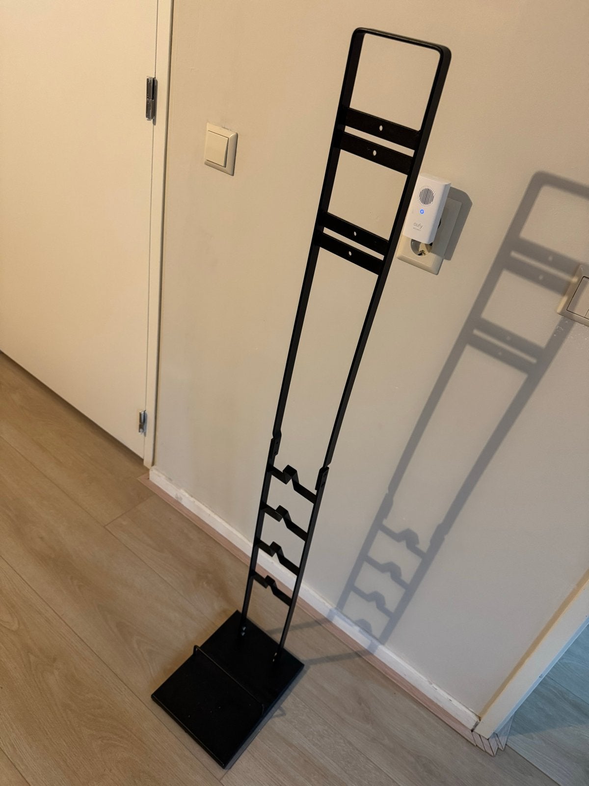 Zwarte Dyson steel stofzuiger standaard, Ophalen, Gebruikt