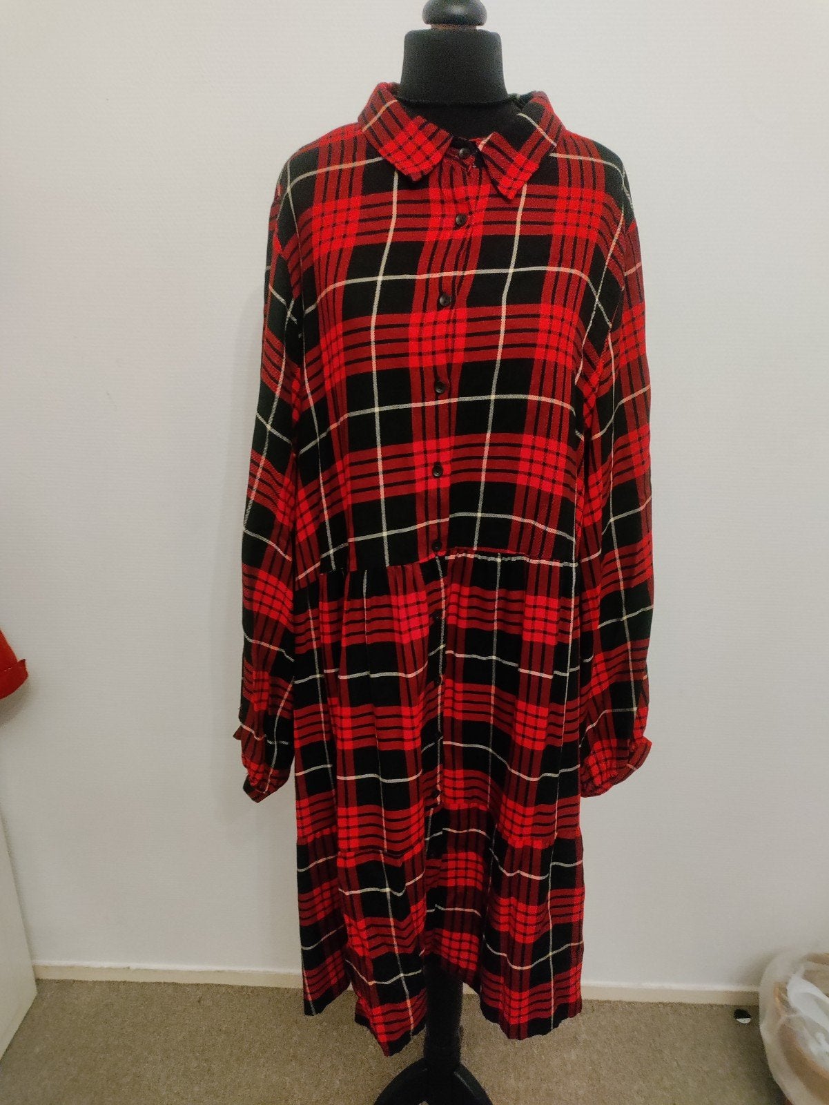LC Waikiki geruite jurk rood/zwart maat 46, Kleding | Dames, Maat 46/48 (XL) of groter, Nieuw, Ophalen of Verzenden, LC Waikiki