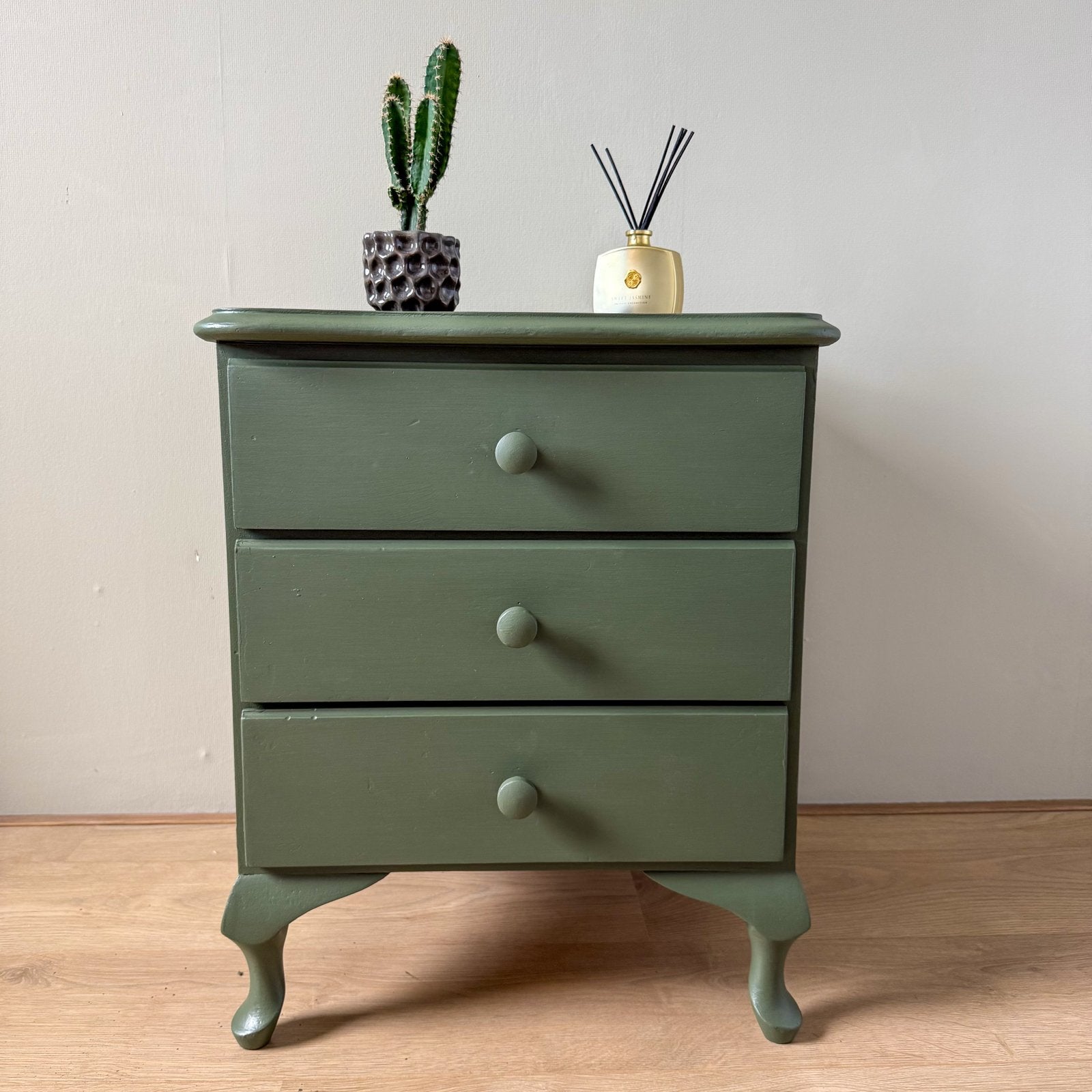 Vintage kastje/bijzettafel - Fusion Mineral Paint Bayberry, Ophalen, Minder dan 50 cm, Gebruikt, 3 of 4 laden