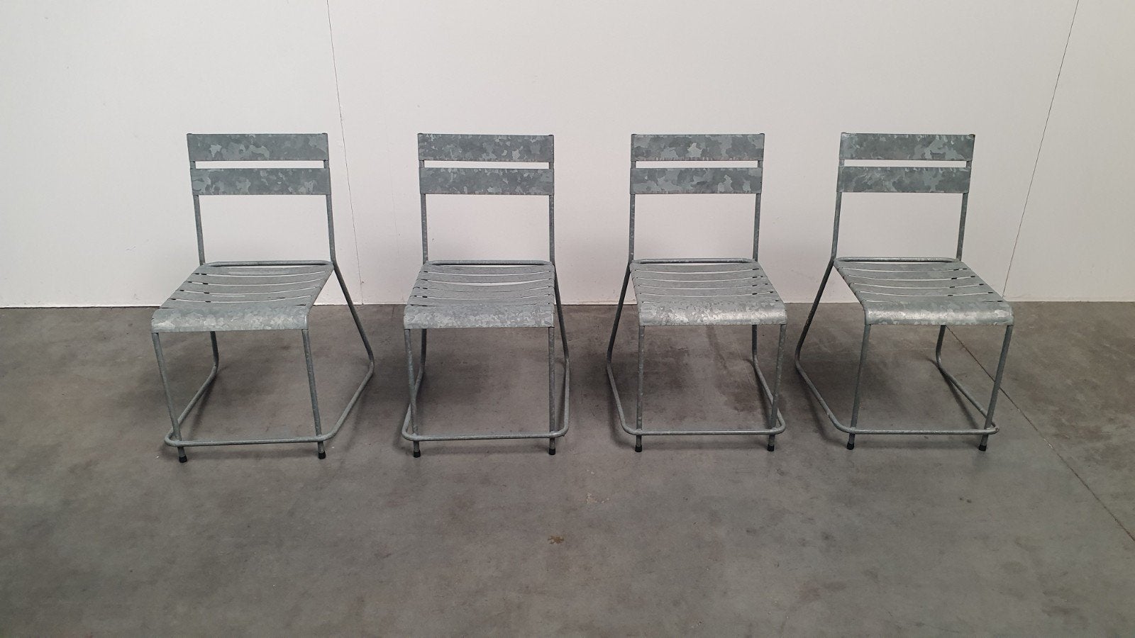 vintage stapelbare design stoelen tuin verzinkt, Tuin en Terras, Ophalen, Gebruikt, ,, ,