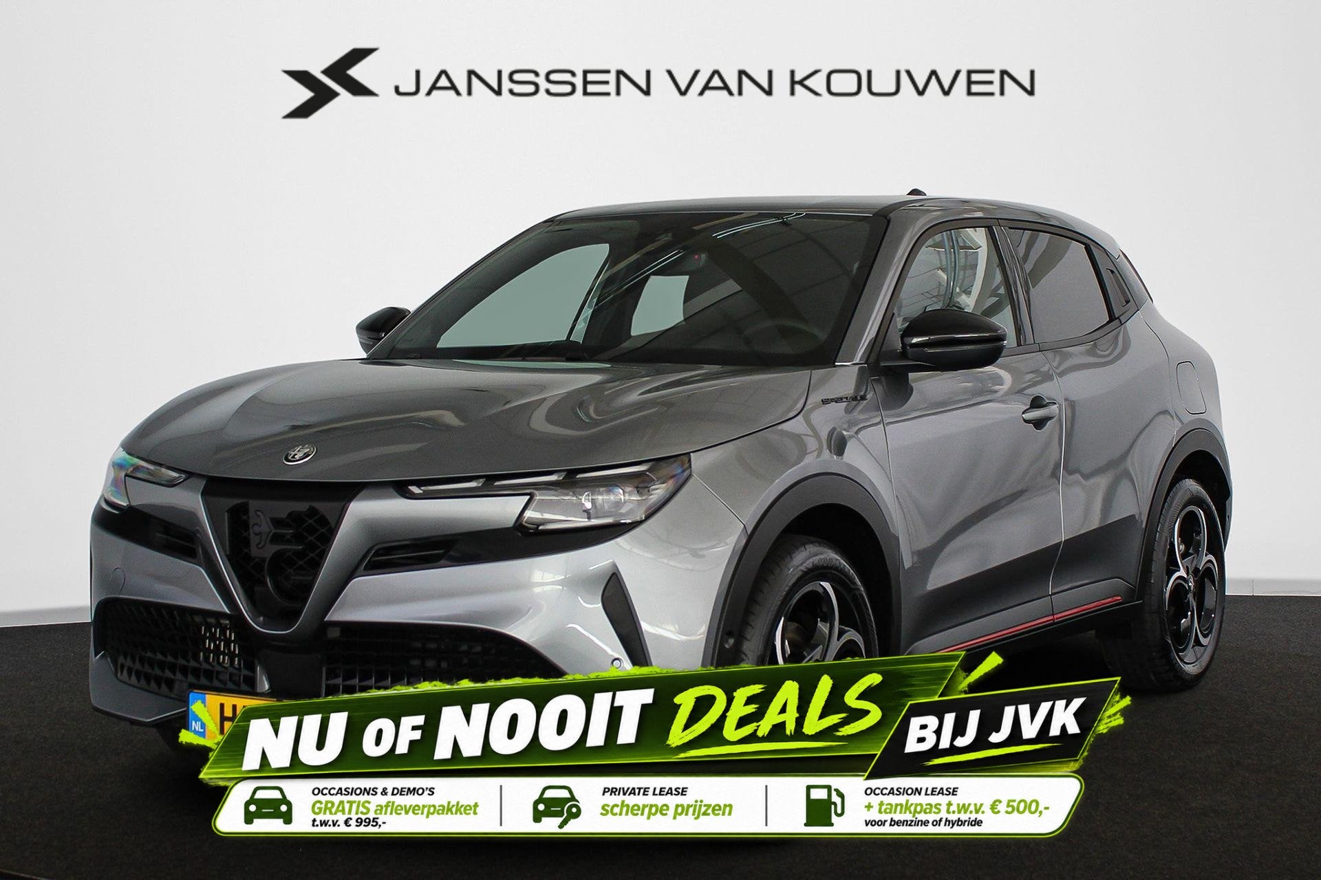 Alfa Romeo Junior 1.2 Turbo Hybrid Ibrida Speciale Pack Tech, Auto's, 145 pk, 1199 cc, Origineel Nederlands, Hybride Elektrisch/Benzine