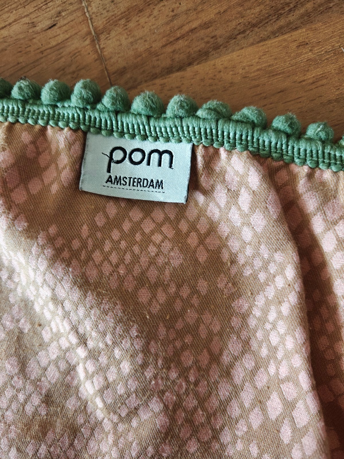 pom Amsterdam sjaal, Ophalen of Verzenden, Zo goed als nieuw, Maat 46/48 (XL) of groter, Sjaal