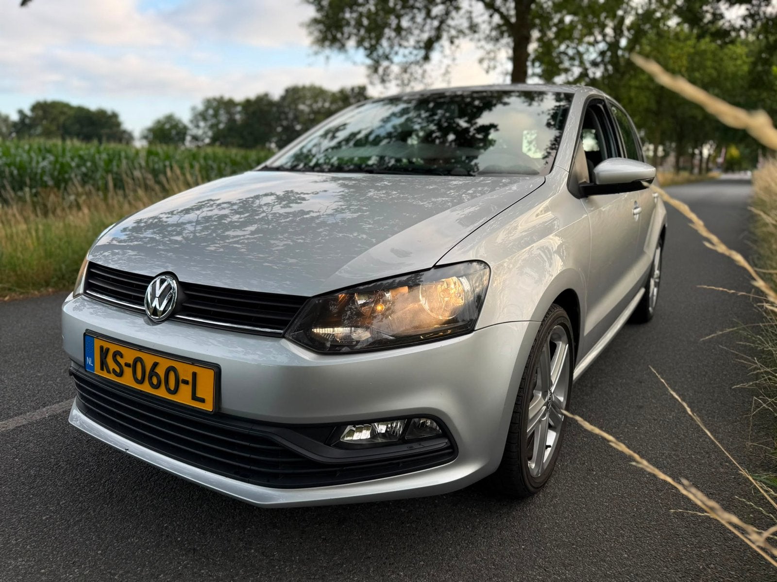 VW Polo 1.0 MP 44KW 2016 grijs  102.200km 17inchMallory velg, Auto's, 40 €/maand, Handgeschakeld, Particulier, 3 cilinders