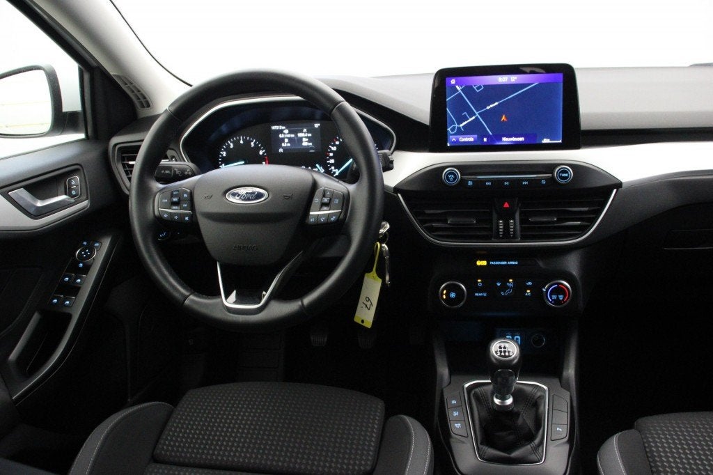 Ford FOCUS Wagon 1.0 EcoBoost Hybrid Edition Business - Carp, Auto's, Ford, 125 pk, Gebruikt, Euro 6, Met garantie (alle)