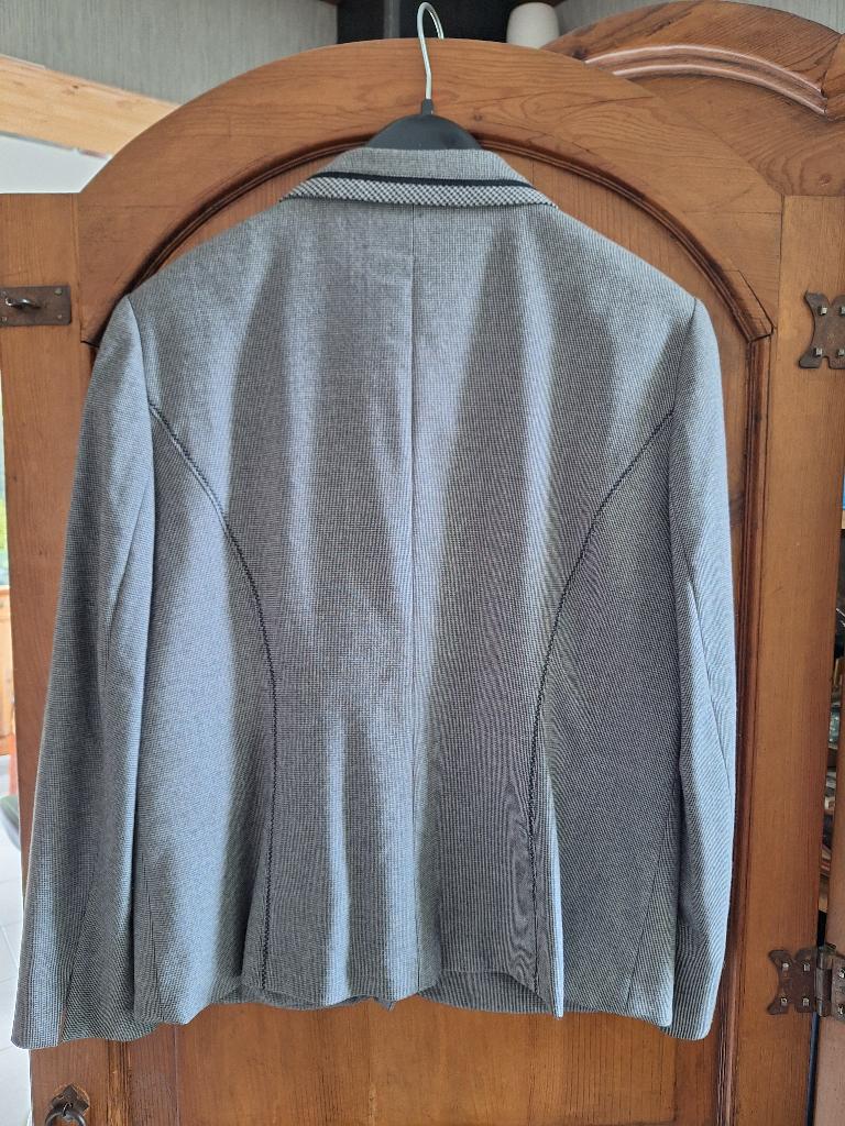 Pak dames Oscar B., Kleding | Dames, Kostuum of Pak, Maat 42/44 (L), Zo goed als nieuw, Grijs