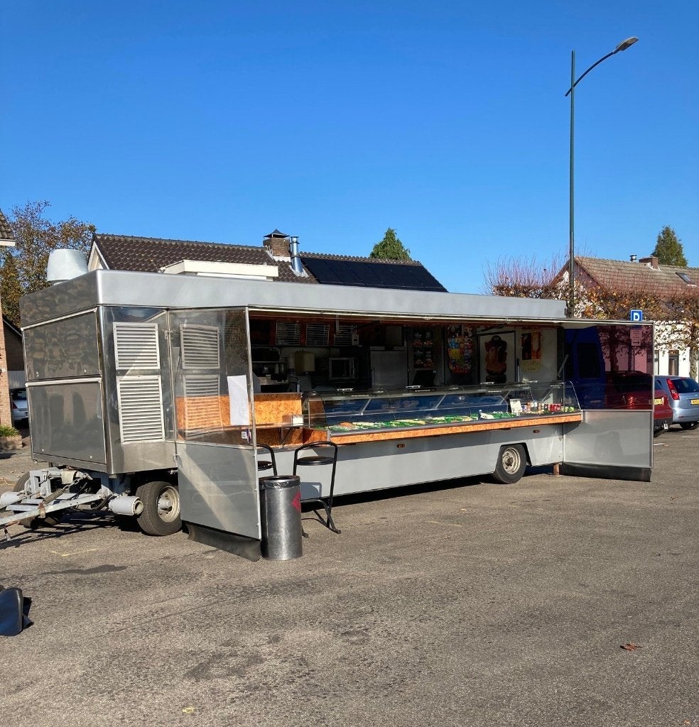Snackwagen /Verkoopwagen / Foodtruck / Viskraam / Frietkraam, Ophalen