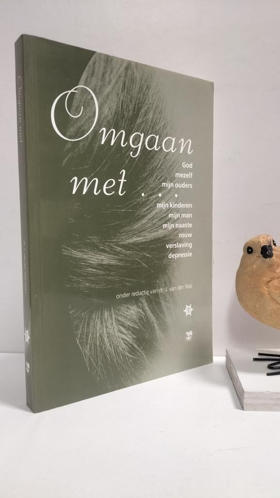Wal, Dr. J. van der; Omgaan met ….., Ophalen of Verzenden, Gelezen