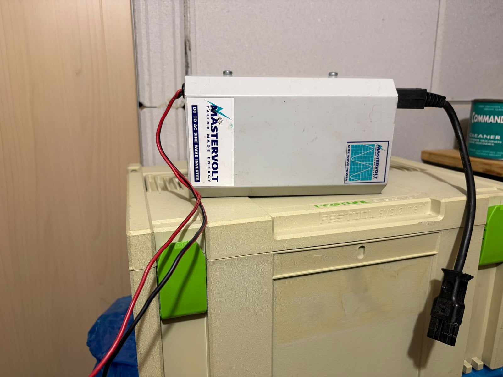 Omvormer, Ophalen of Verzenden, Zo goed als nieuw, Motor en Techniek, Zeilboot of Motorboot