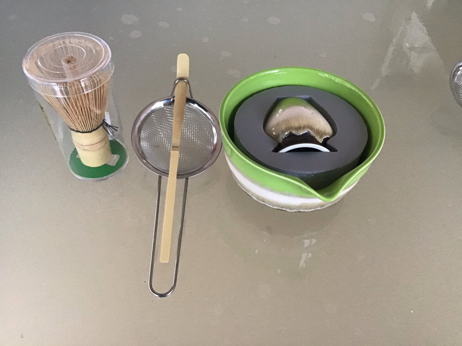 Nieuwe Matcha set: klopper, zeef en kom, Hout, Nieuw, Ophalen of Verzenden, Overige merken