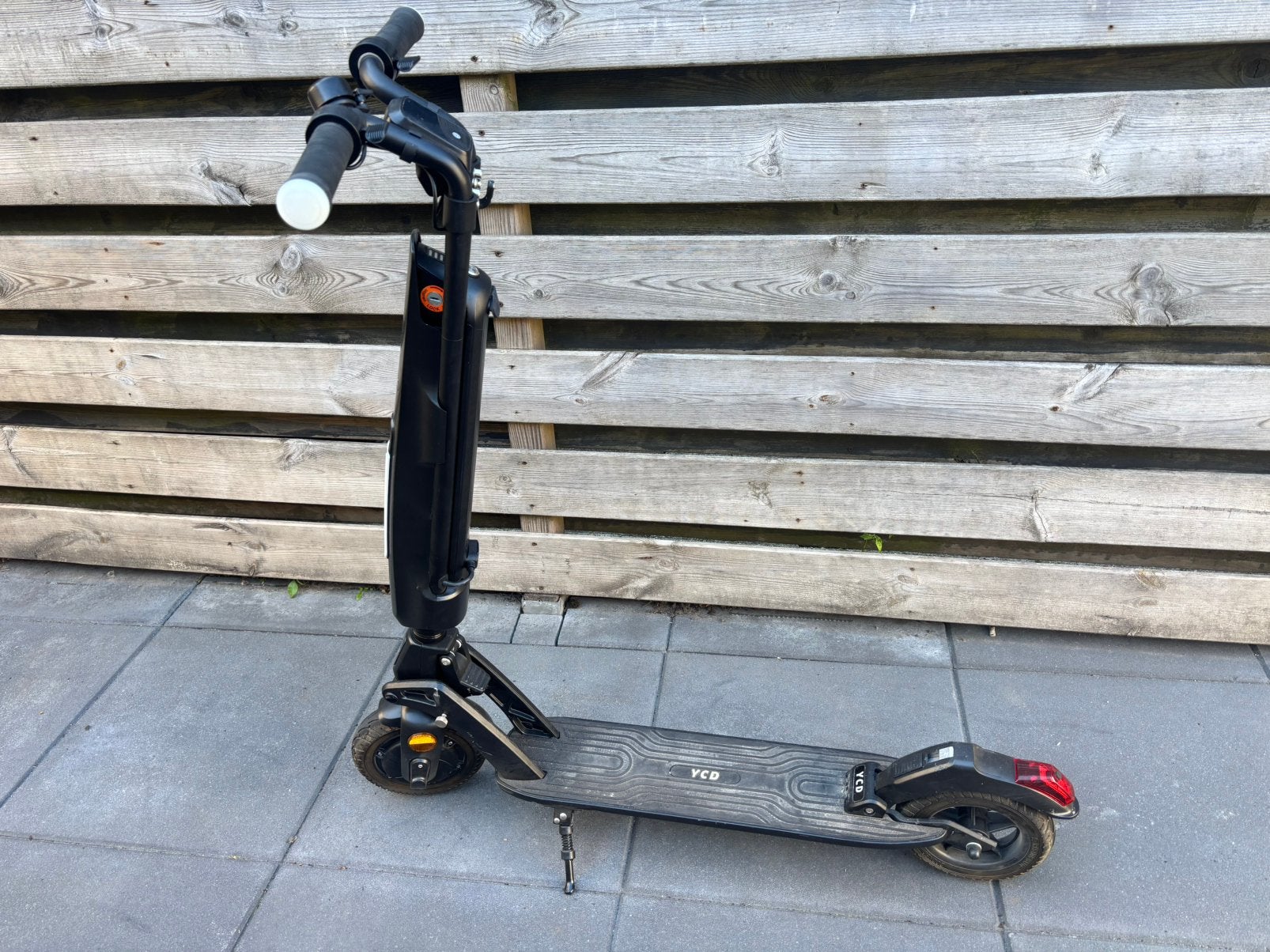 YCD Y-1E step Cosmic Black met LG batterij, Fietsen en Brommers, Steps, Ophalen, Zo goed als nieuw, Elektrische step (E-scooter)