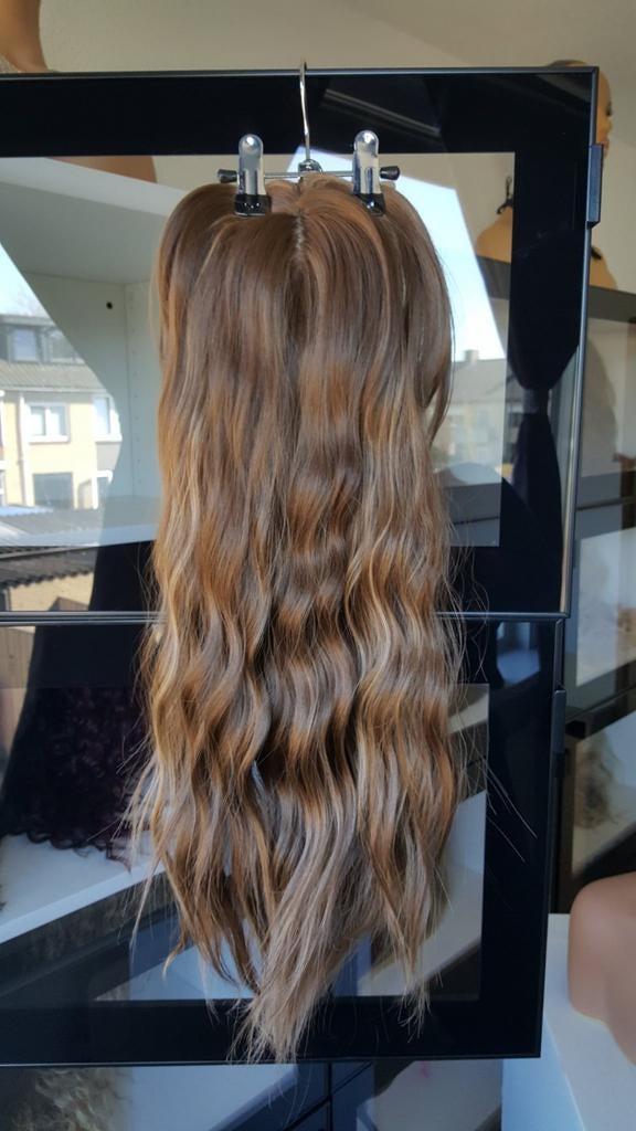 HaarTopper: #11 - Midden Bruin met Lichter - Wavy - 50/55cm, Ophalen of Verzenden, Nieuw, Pruik of Haarverlenging