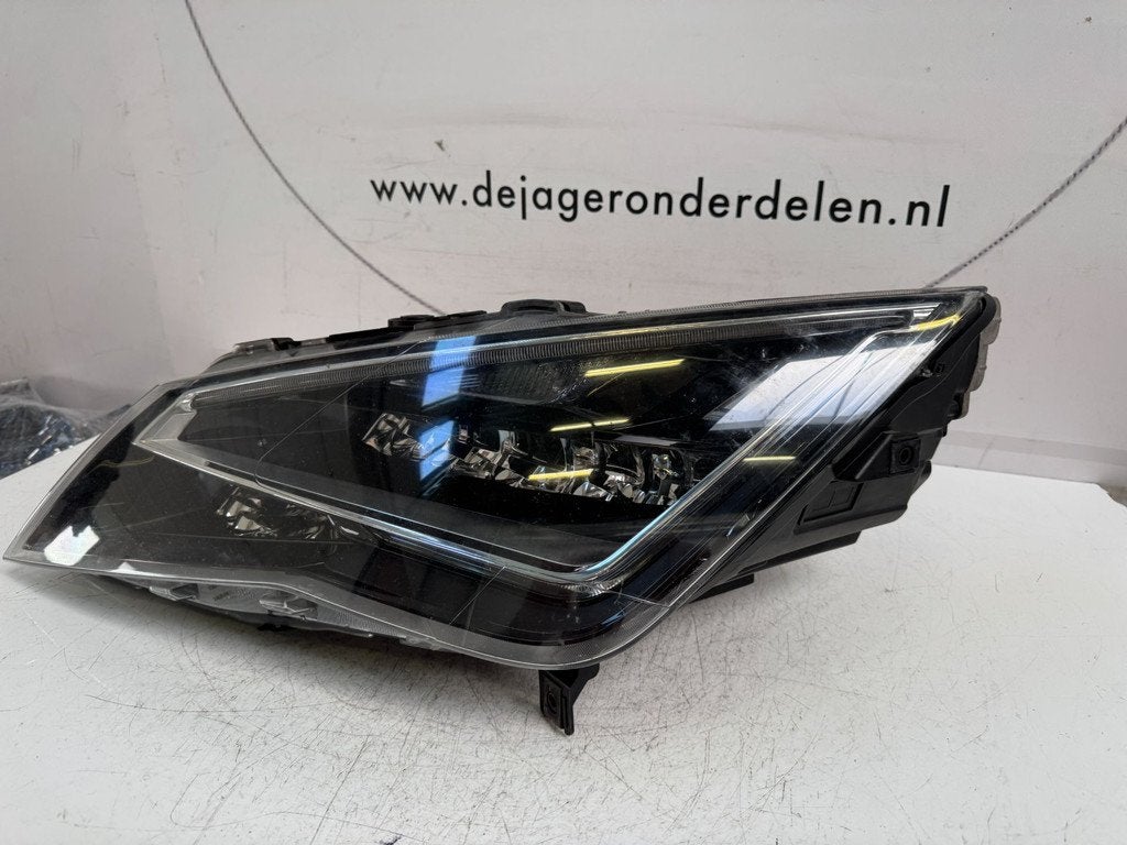 SEAT LEON 5F FACELIFT LED KOPLAMP LINKS COMPLEET 5F1941007E, Gebruikt, Autovia A-2, Km 585 585
08760  Martorell, ES, Ophalen of Verzenden