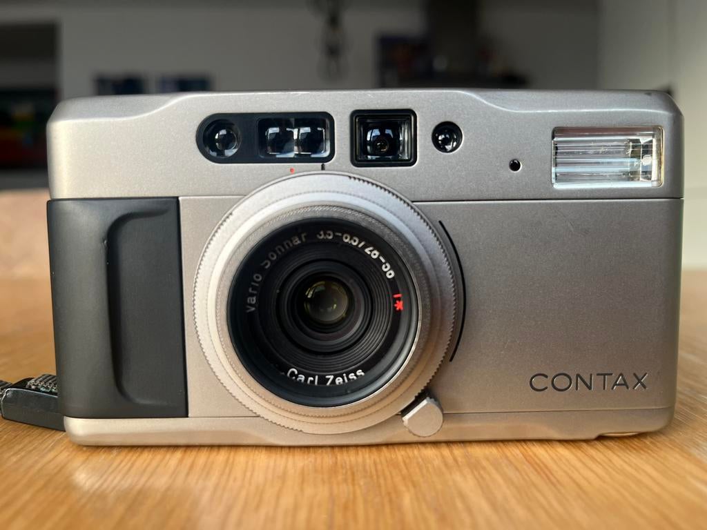 Contax TVS 35mm film camera, Audio, Tv en Foto, Fotocamera's Analoog, Ophalen, Compact, Overige Merken