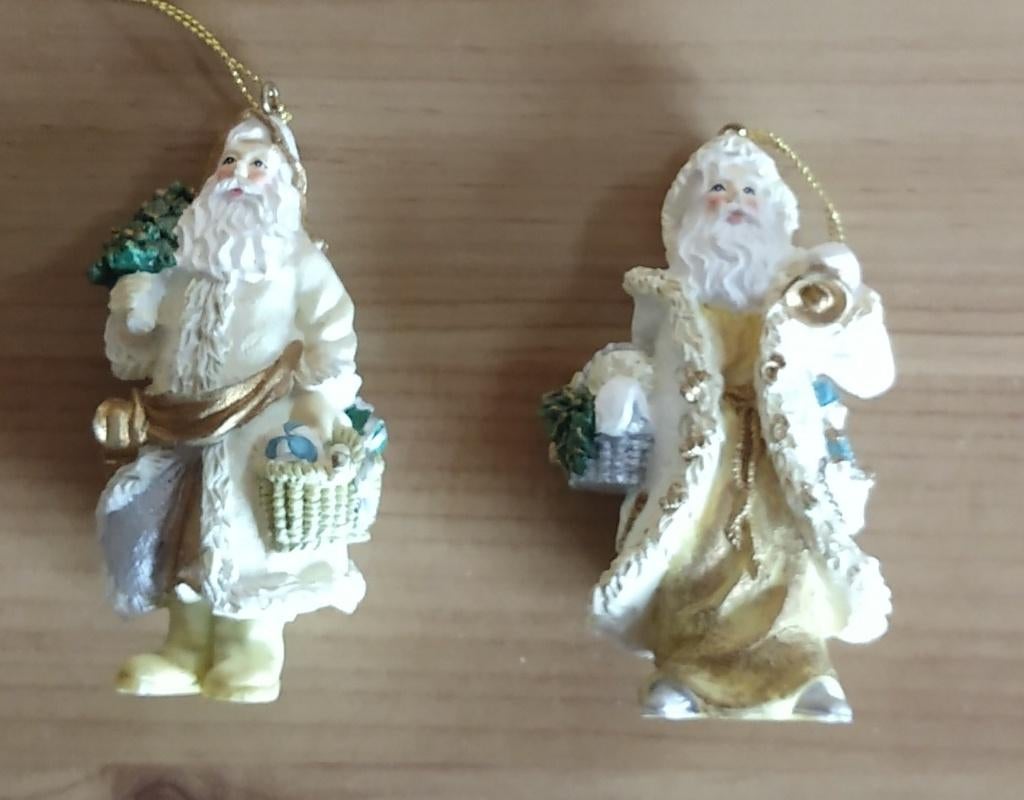 kerstboom hangers kerstmannen polystone, volgnr 3, Diversen, Kerst, Ophalen of Verzenden, Zo goed als nieuw